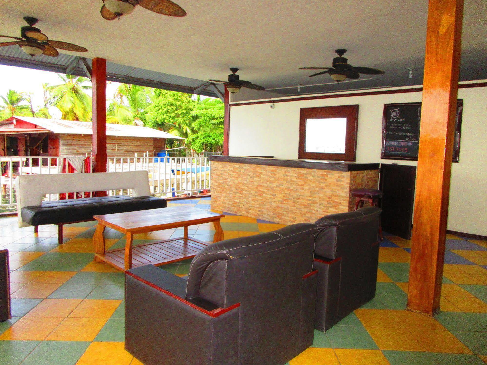 Los Balcones Over The Sea Hotel Bocas del Toro Extérieur photo