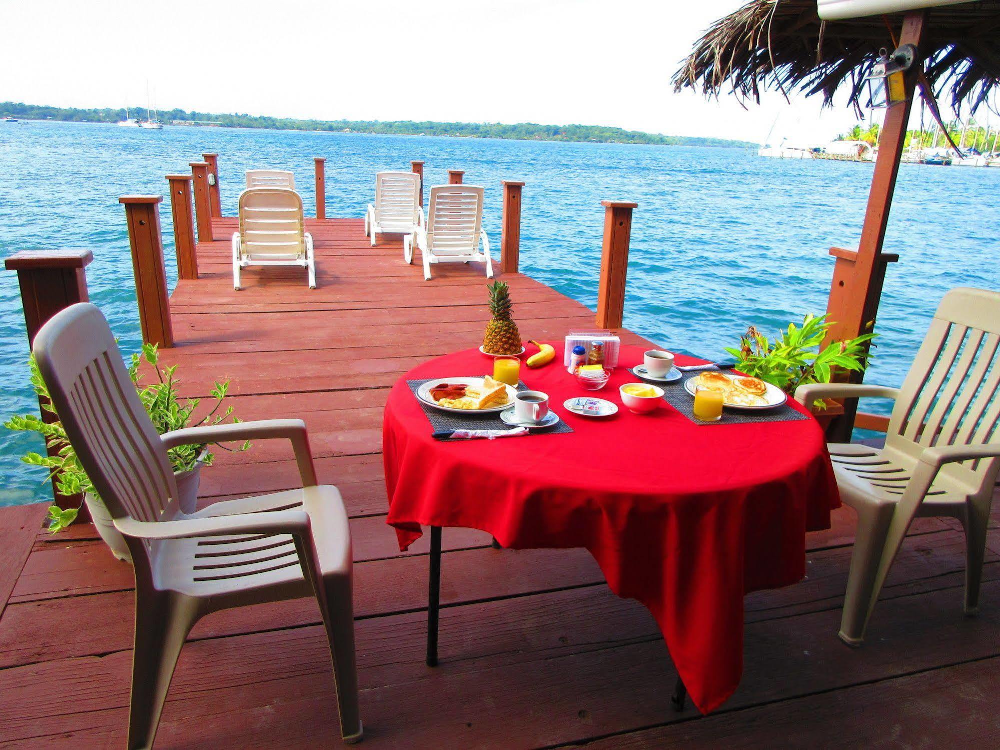 Los Balcones Over The Sea Hotel Bocas del Toro Extérieur photo
