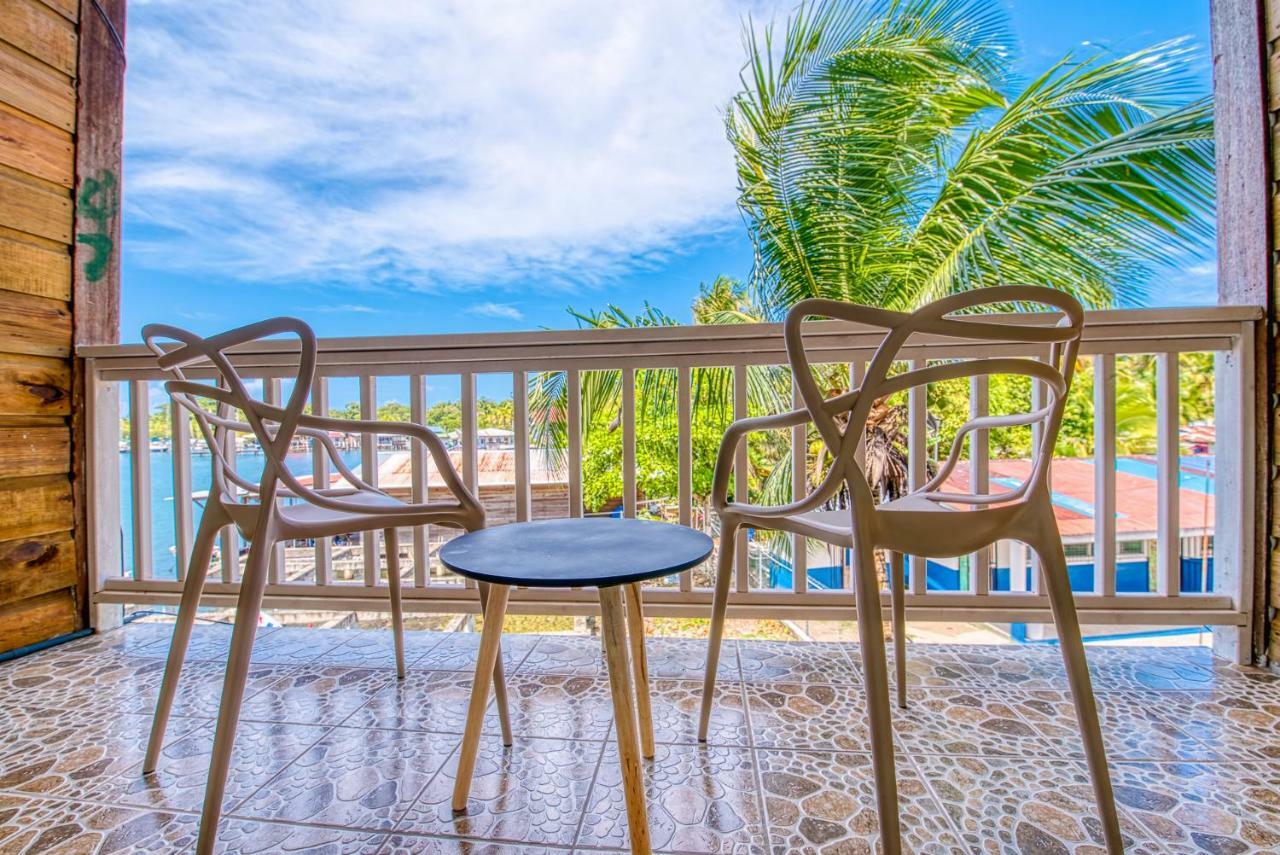 Los Balcones Over The Sea Hotel Bocas del Toro Extérieur photo