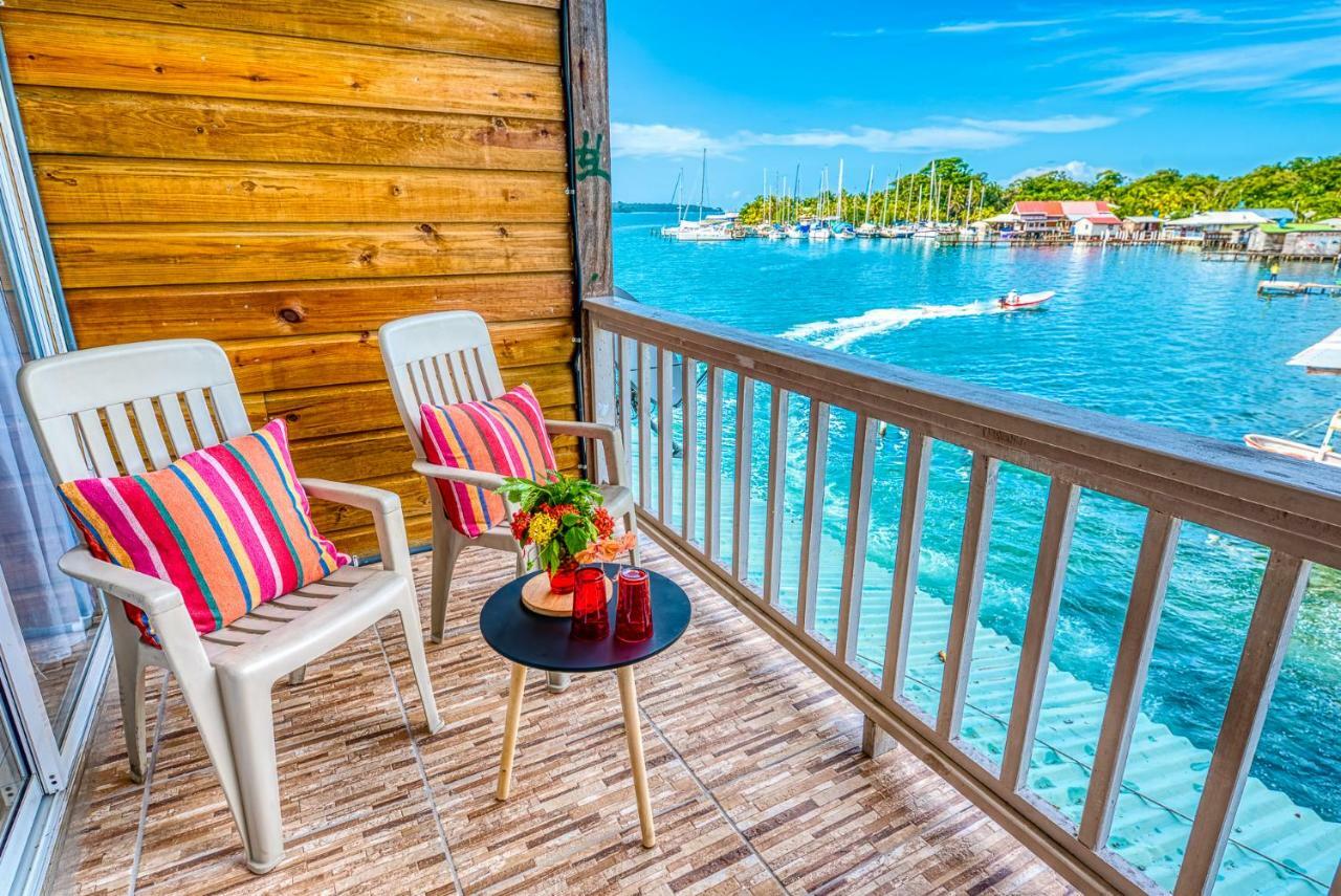 Los Balcones Over The Sea Hotel Bocas del Toro Extérieur photo